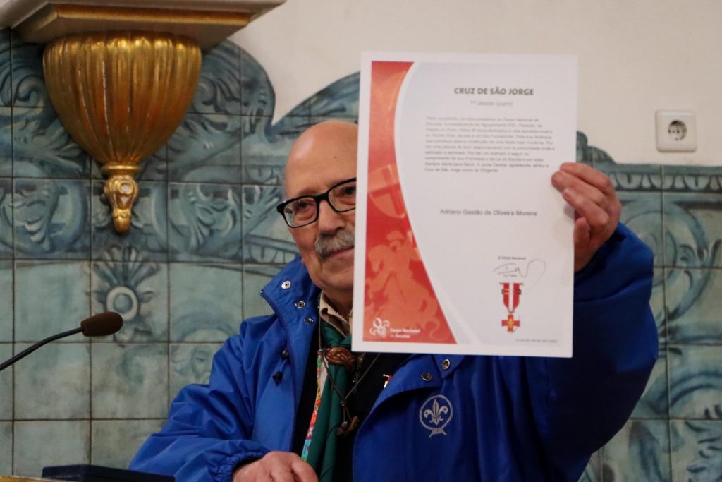 70EE81D2-9F65-44D2-88C5-FED339C9C28E