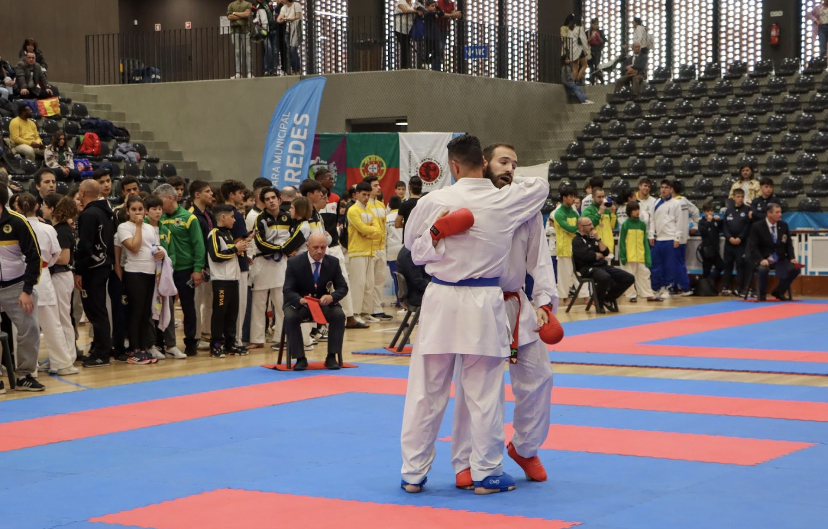 B68521FE-C72A-49E6-9547-1DF0A82371C9