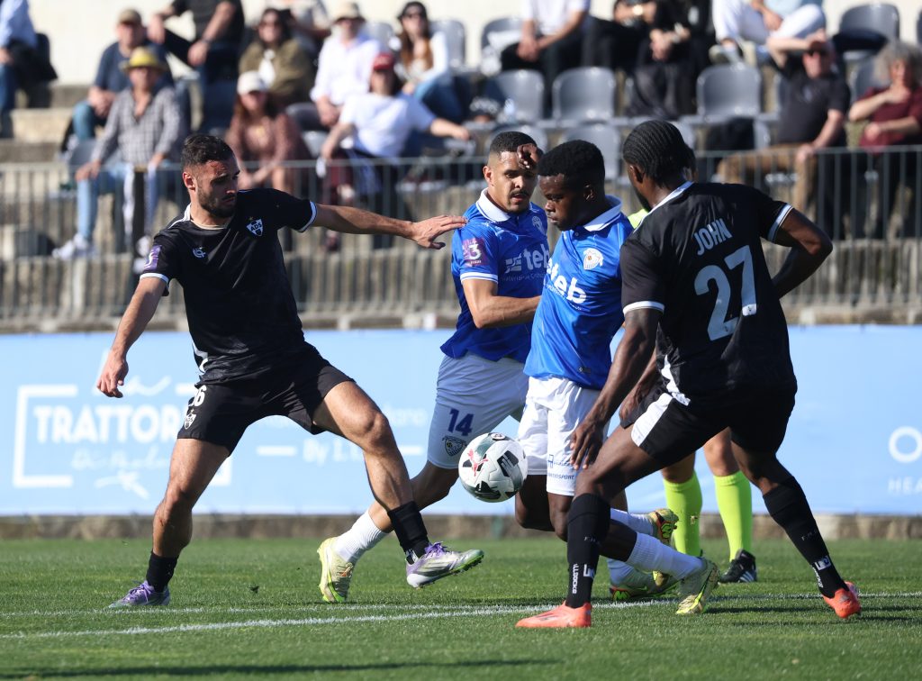 USC Paredes vence Sanjoanense e mantém o primeiro lugar